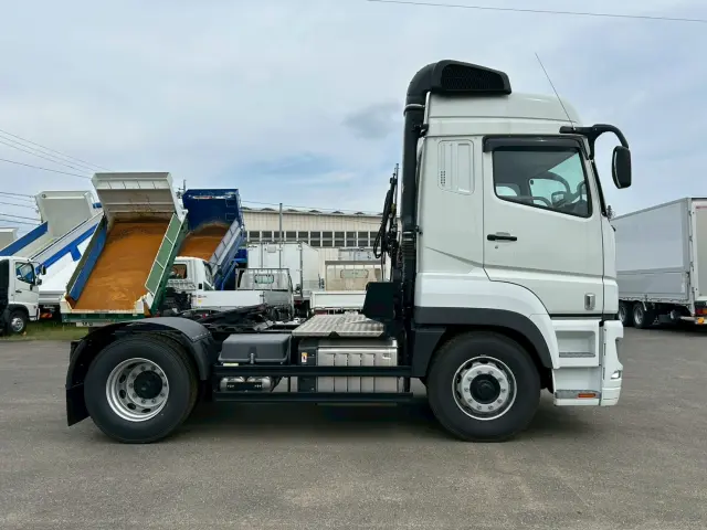 三菱 スーパーグレート 2PG-FP74HDR(2WD)の写真6