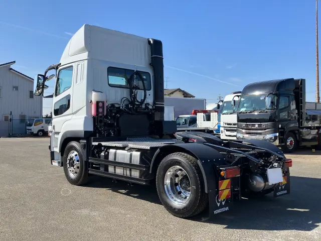 三菱 スーパーグレート 2RG-FP84VER(2WD)の写真4