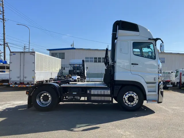 三菱 スーパーグレート 2RG-FP84VER(2WD)の写真6