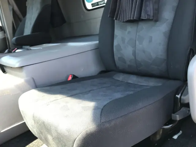 UD クオン 2PG-GK5AAB(2WD)の写真16