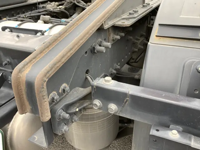 日野 プロフィア 2DG-SH1EDGG(2WD)の写真11