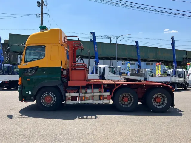 日野 プロフィア QDG-SS1EKAA(6x4)の写真5