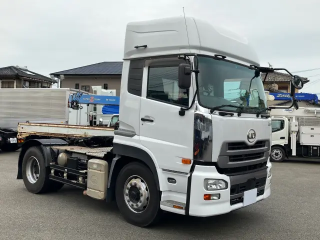 UD クオン QKG-GK6XAB(2WD)の写真2