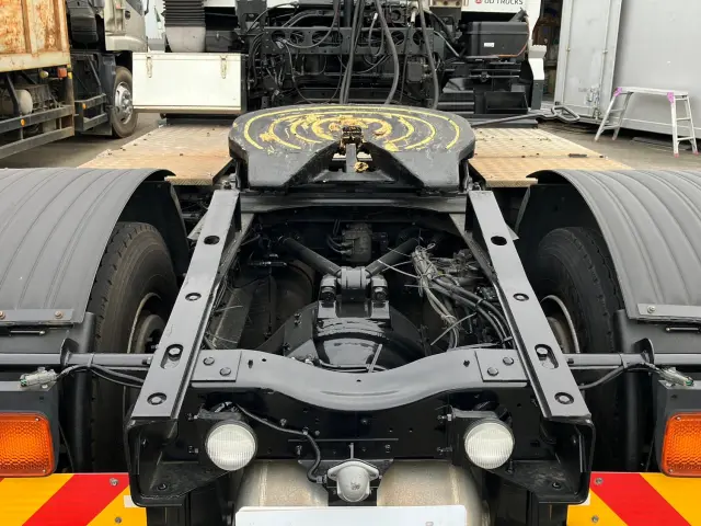UD クオン QKG-GK6XAB(2WD)の写真8
