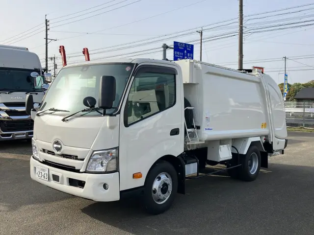 日野 デュトロ 2KG-XZU700M(2WD)の写真1