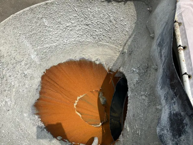 いすゞ ギガ QKG-CXZ77AT(6x4)の写真10