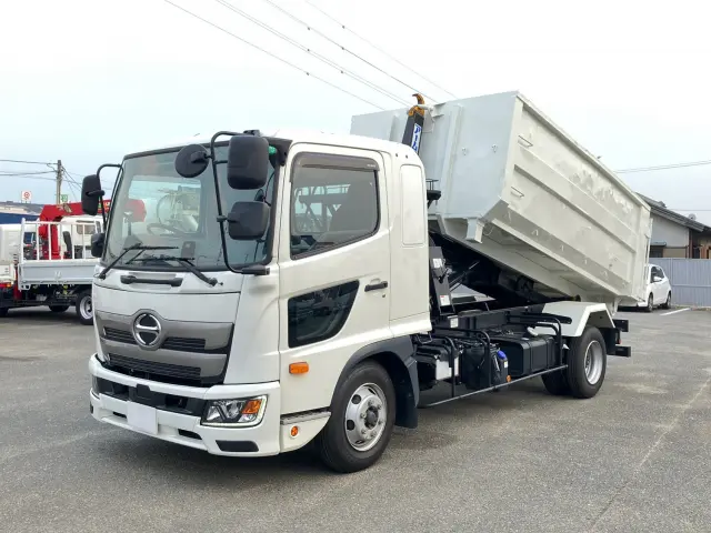日野 レンジャー 2PG-FD2ABA(2WD)の写真1