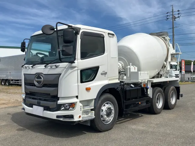 日野 プロフィア 2DG-FS1AGE(6x4)の写真1