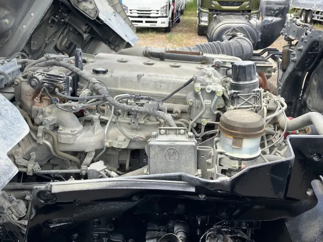 日野 プロフィア 2DG-FS1AGE(6x4)の写真17