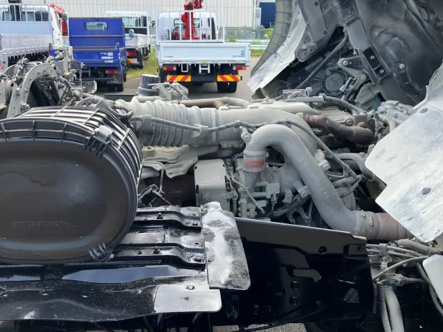 日野 プロフィア 2DG-FS1AGE(6x4)の写真18