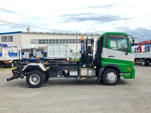 ＵＤ コンドル TKG-MK38L(2WD)の写真6