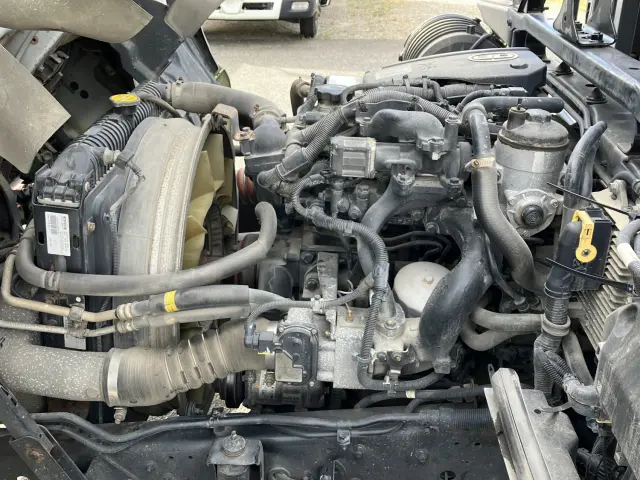 ＵＤ コンドル TKG-MK38L(2WD)の写真13