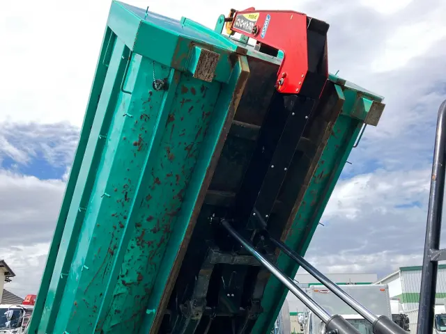 日野 レンジャー 2KG-FD2ABA(2WD)の写真11