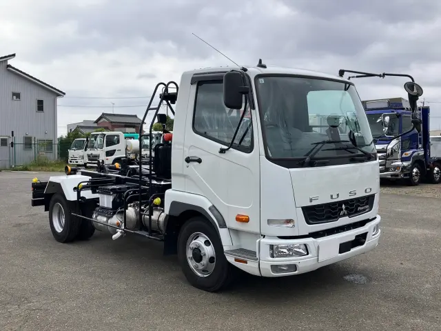 三菱 ファイター 2KG-FK72F(2WD)の写真2