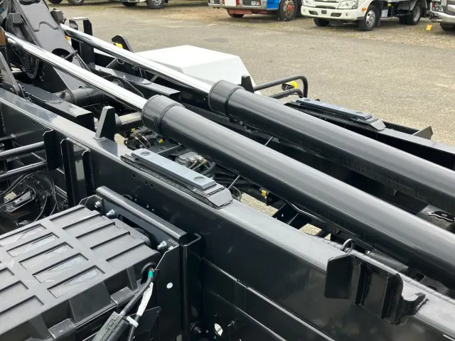 三菱 ファイター 2KG-FK72F(2WD)の写真9