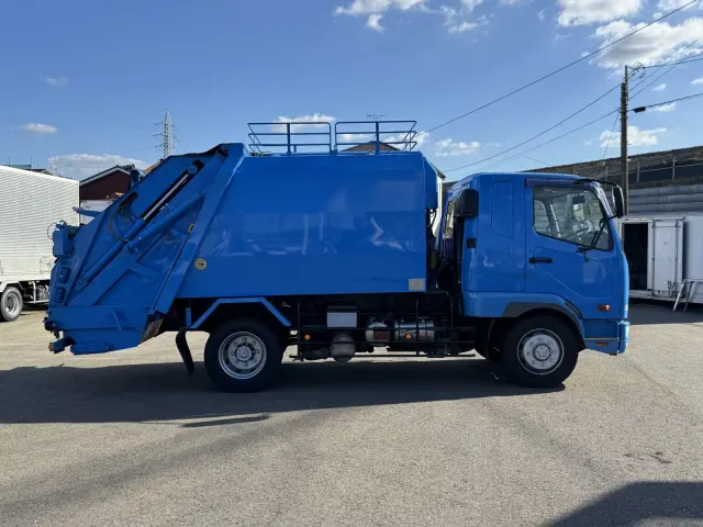 三菱 ファイター SKG-FK62FY(2WD)の写真6