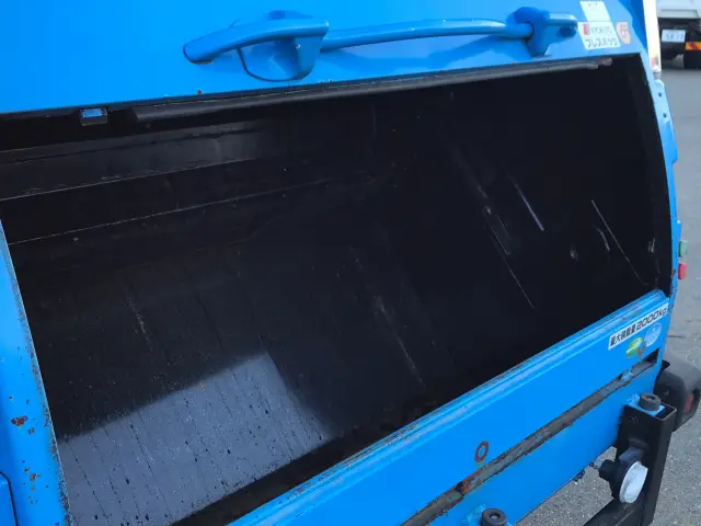 いすゞ エルフ TPG-NMR85AN(2WD)の写真10