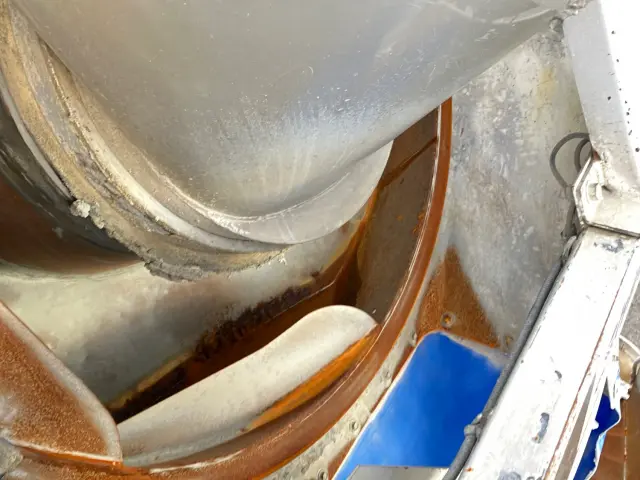 日野 レンジャー LKG-FJ7JDAA(2WD)の写真12