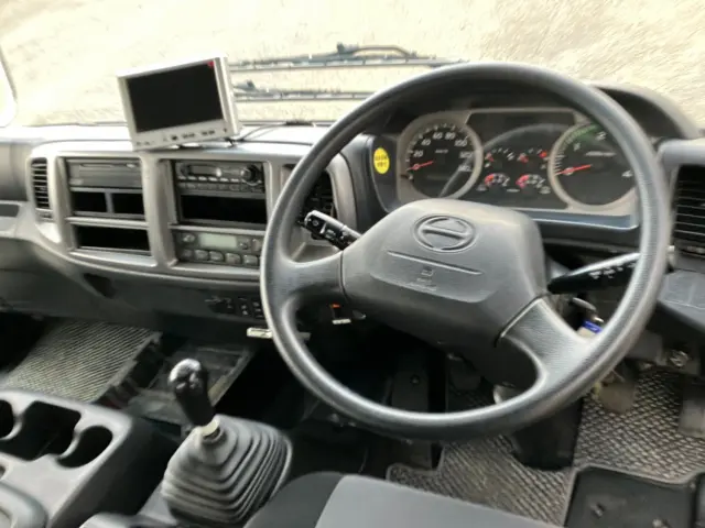 日野 レンジャー LKG-FJ7JDAA(2WD)の写真21