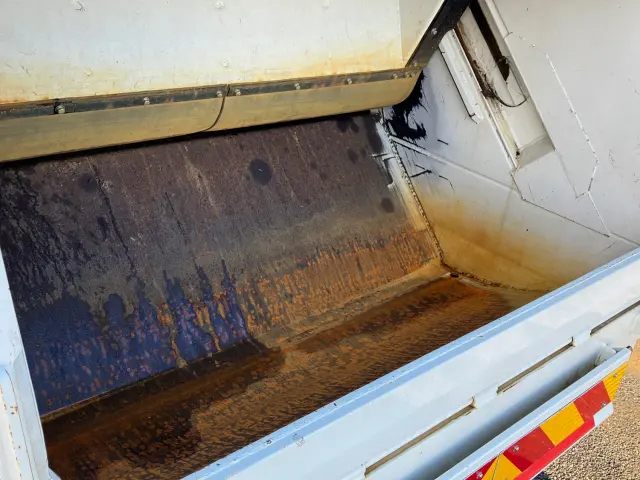 日野 レンジャー 2KG-FC2ABA(2WD)の写真10