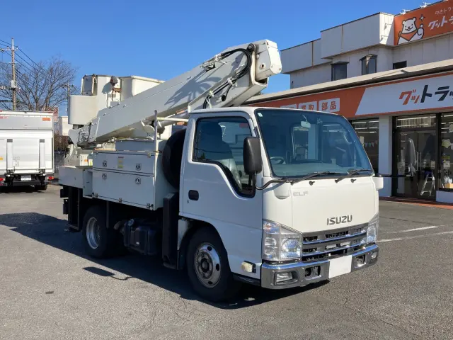 いすゞ エルフ TKG-NKR85AN(2WD)の写真2