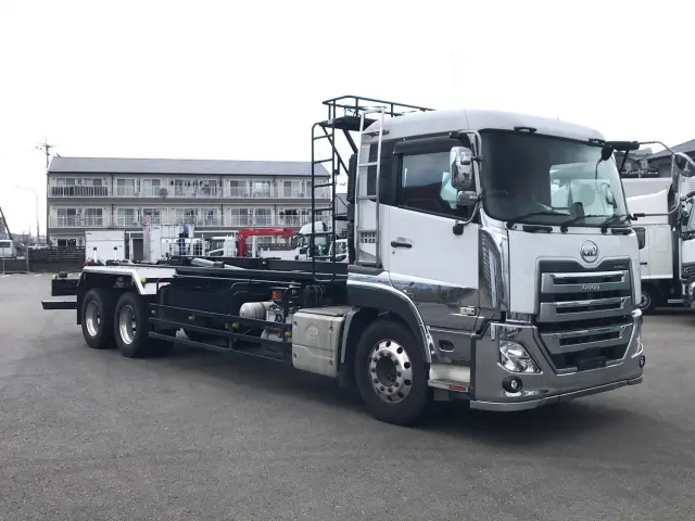 ＵＤ クオン 2PG-CD5CL(6x2)の写真2