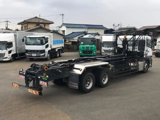 ＵＤ クオン 2PG-CD5CL(6x2)の写真3