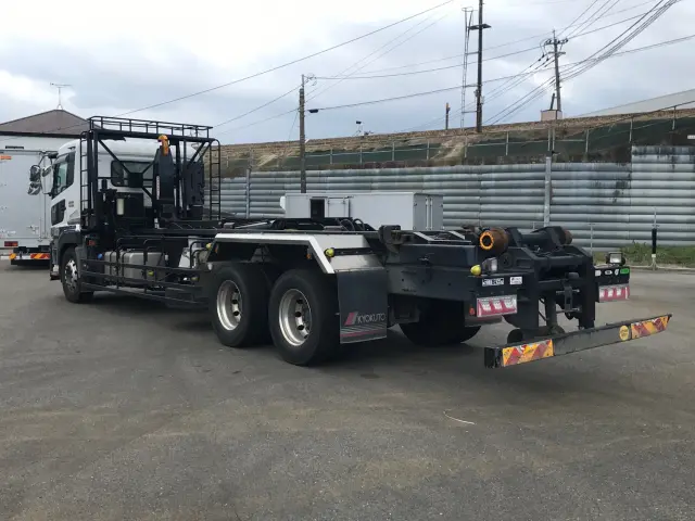 ＵＤ クオン 2PG-CD5CL(6x2)の写真4