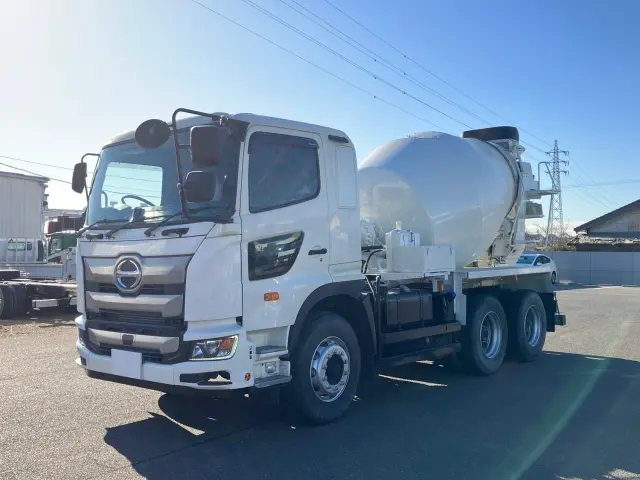 日野 プロフィア 2DG-FS1AGE(6x4)の写真1