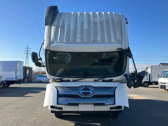 日野 プロフィア 2DG-FS1AGE(6x4)の写真23