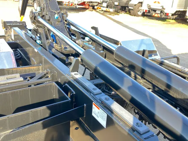 三菱 ファイター 2KG-FK72FZ(2WD)の写真9