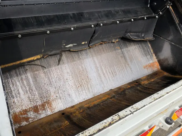 三菱 キャンター 2PG-FEB90(2WD)の写真10