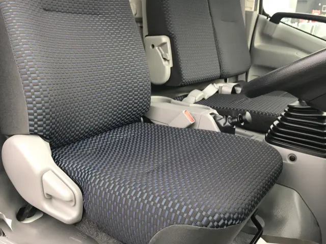 日野 デュトロ 2KG-XZU700M(2WD)の写真18