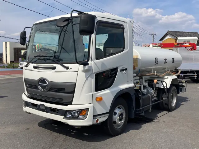 日野 レンジャー 2KG-FC2ABA(2WD)の写真1