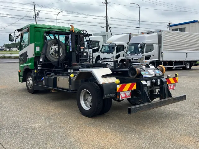 UD コンドル TKG-MK38L(2WD)の写真4