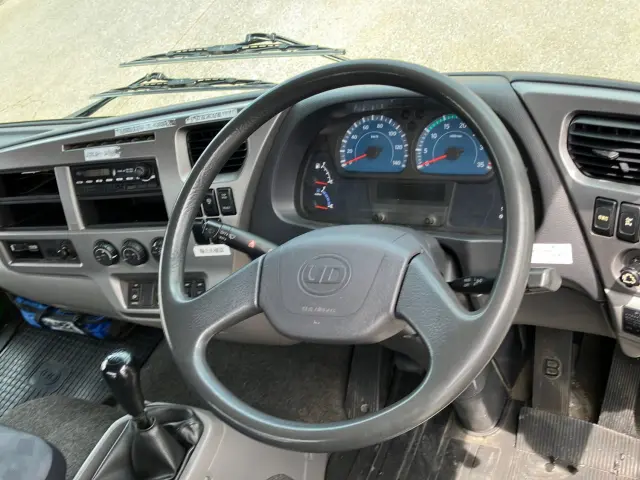 UD コンドル TKG-MK38L(2WD)の写真17