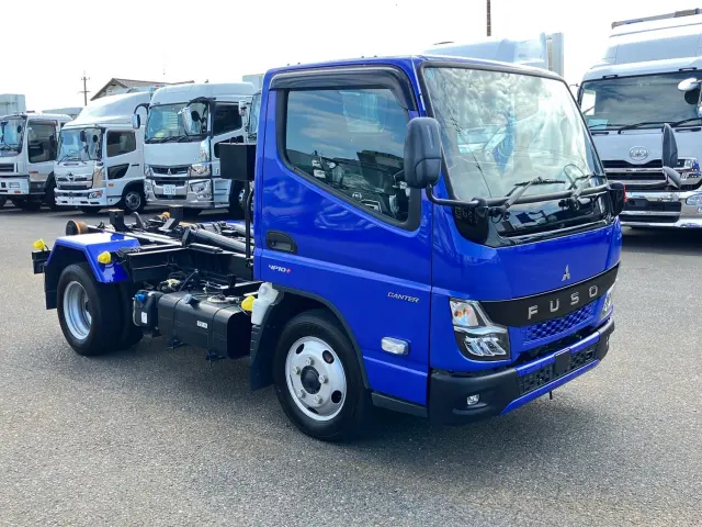 三菱 キャンター 2RG-FBAV0(2WD)の写真2