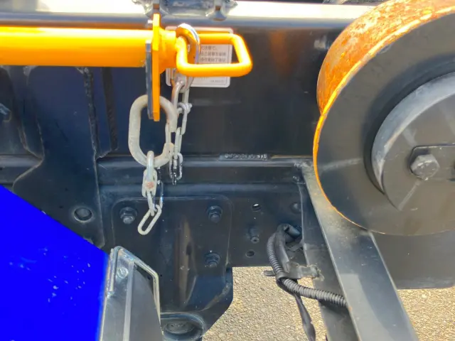 三菱 キャンター 2RG-FBAV0(2WD)の写真10