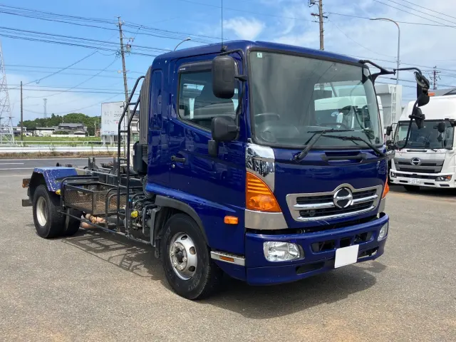 日野 レンジャー TKG-FD7JGAA(2WD)の写真2