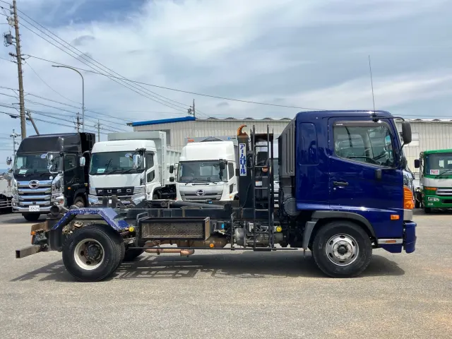 日野 レンジャー TKG-FD7JGAA(2WD)の写真6