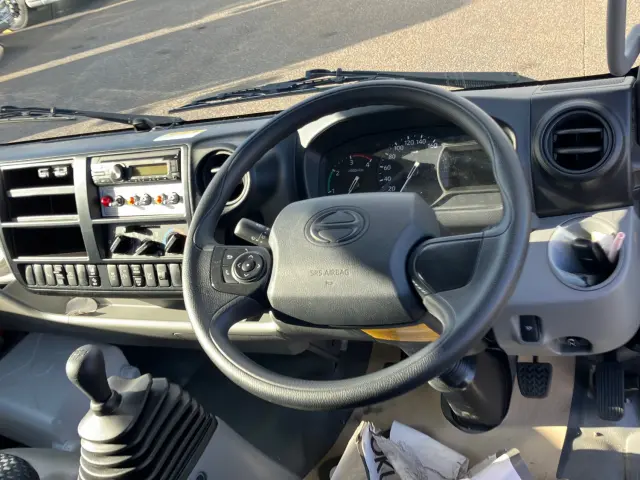 日野 デュトロ 2KG-XZU700M(2WD)の写真20