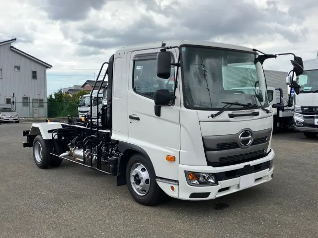 日野 レンジャー 2KG-FD2ABA(2WD)の写真2