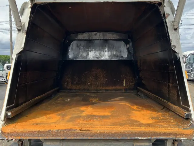 いすゞ フォワード PB-FRR35G3S(2WD)の写真8
