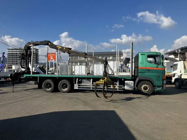 日野 プロフィア QPG-FS1EWEA(6x4)の写真6