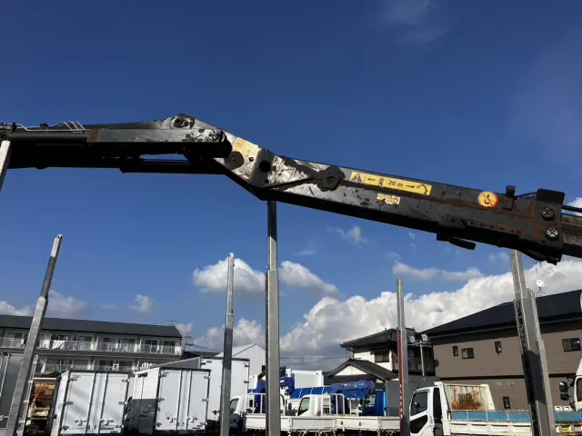 日野 プロフィア QPG-FS1EWEA(6x4)の写真11