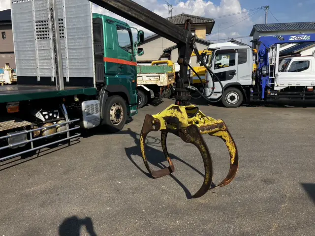 日野 プロフィア QPG-FS1EWEA(6x4)の写真13