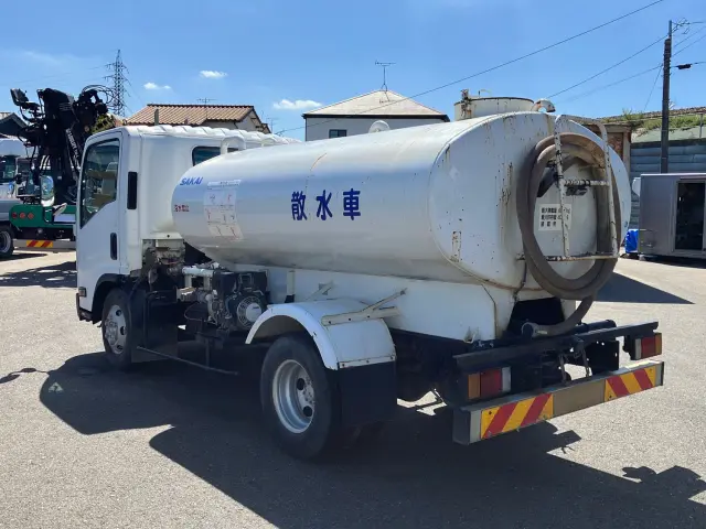 いすゞ エルフ SKG-NPR85YN(2WD)の写真4