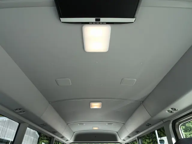 トヨタ コースター SKG-XZB60(2WD)の写真16