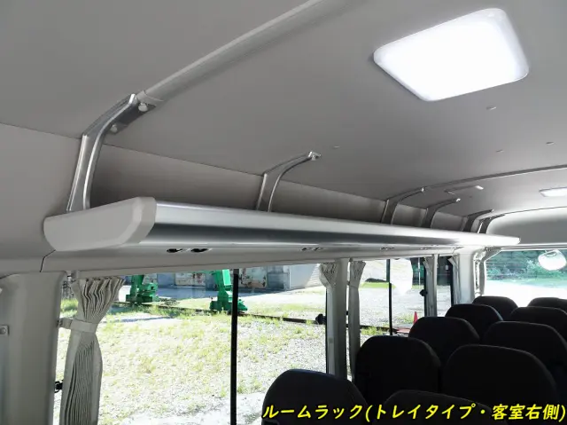 トヨタ コースター 2WG-GDB110(2WD)の写真16