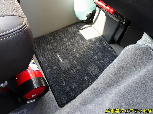 トヨタ コースター 2WG-GDB110(2WD)の写真36